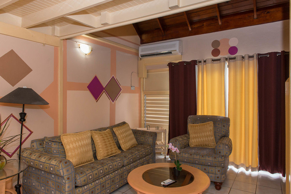 Tropical Court Inn New Kingston Ngoại thất bức ảnh